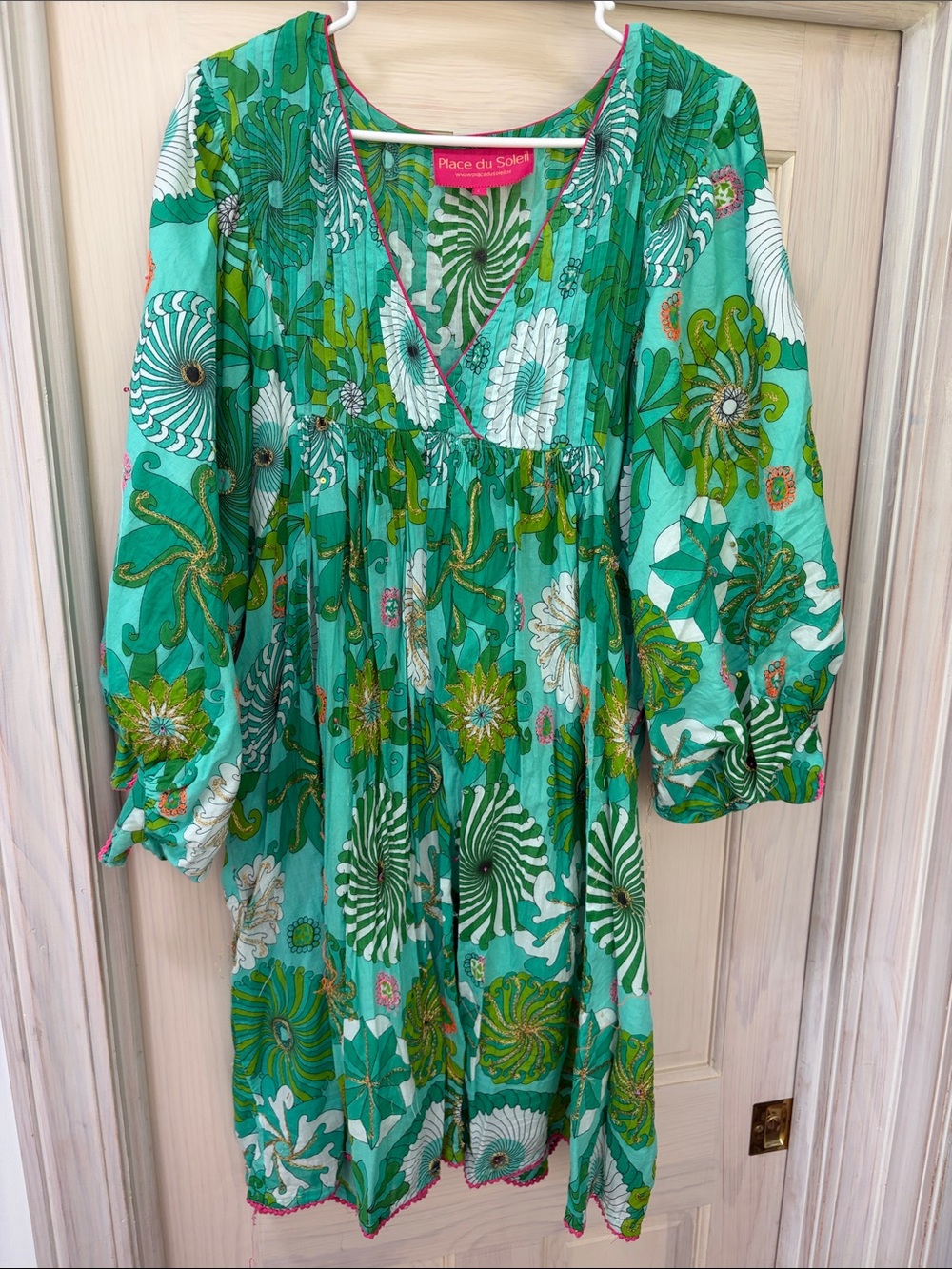 Place du Soleil size large dress